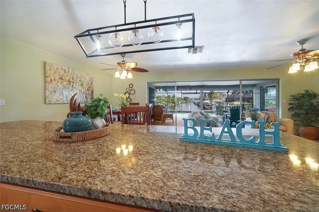 1721 SE 29th Lane Cape Coral FL 33904