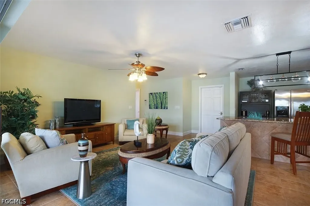 1721 SE 29th Lane Cape Coral FL 33904