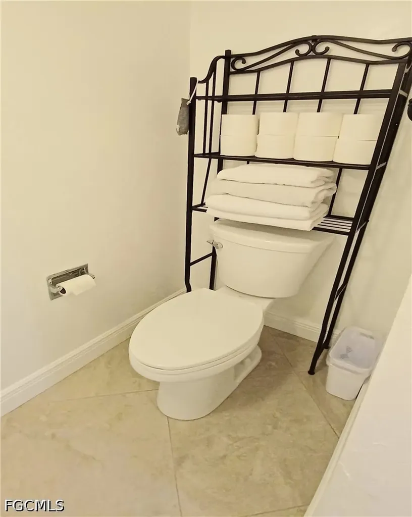 3490 N Key Drive North Fort Myers FL 33903
