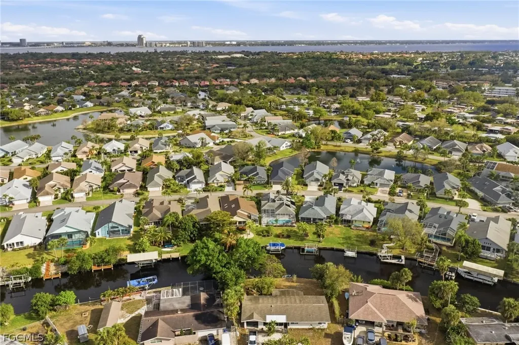 9455 Palm Island Circle North Fort Myers FL 33903