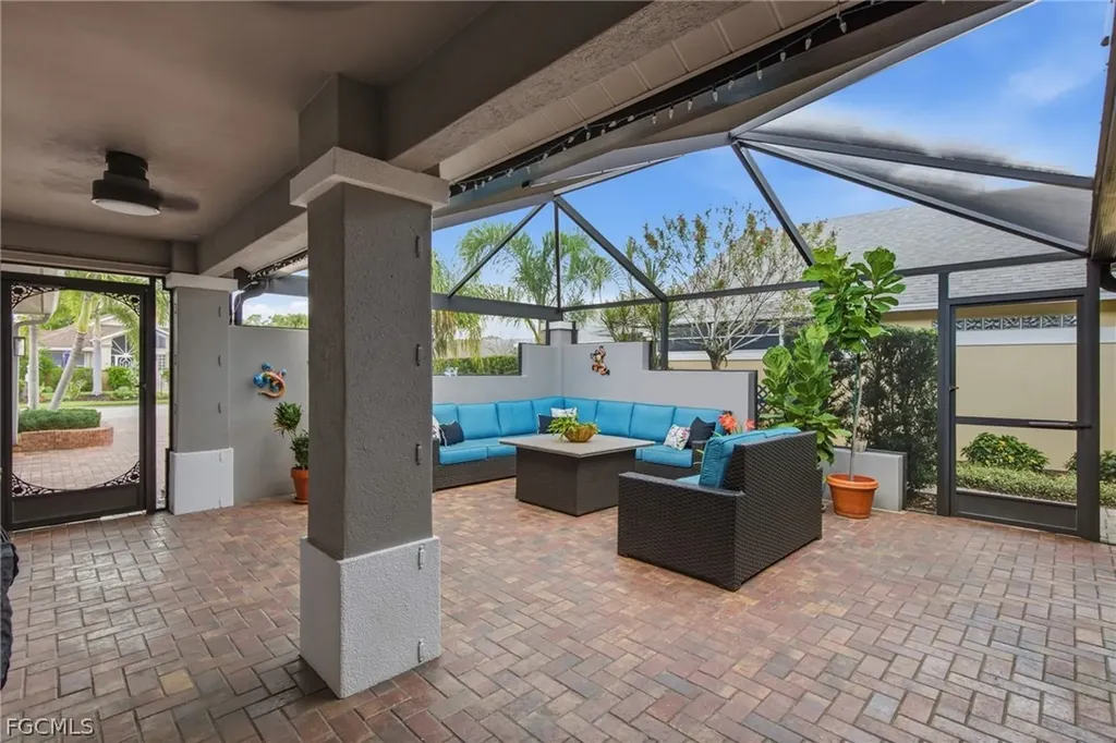9455 Palm Island Circle North Fort Myers FL 33903