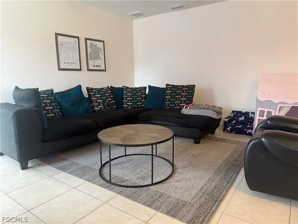 2624 NE 7th Avenue Cape Coral FL 33909