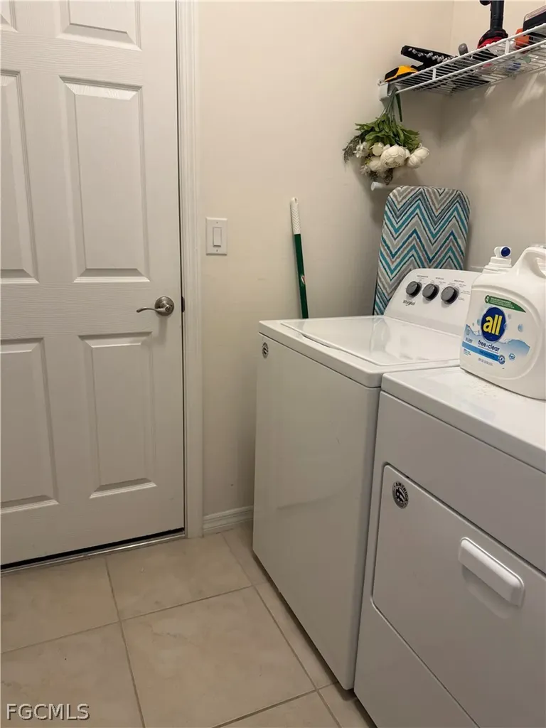 2624 NE 7th Avenue Cape Coral FL 33909