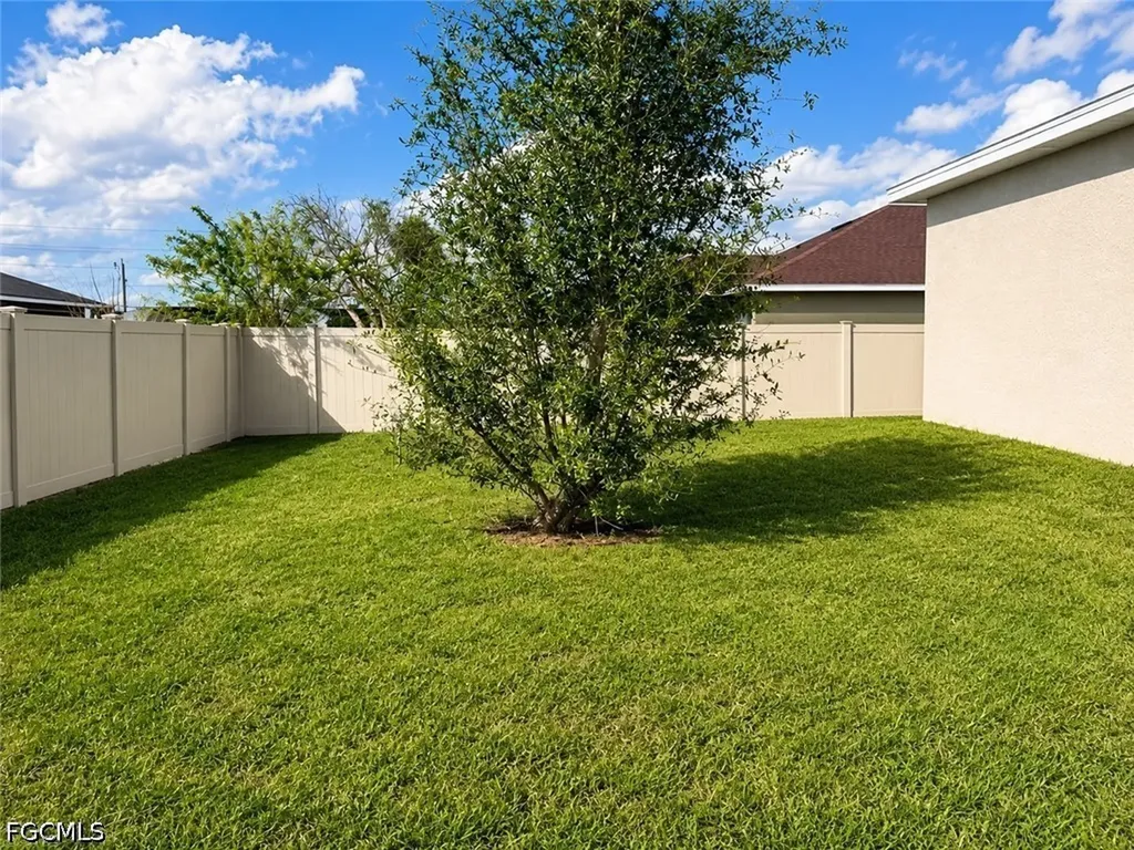 2624 NE 7th Avenue Cape Coral FL 33909