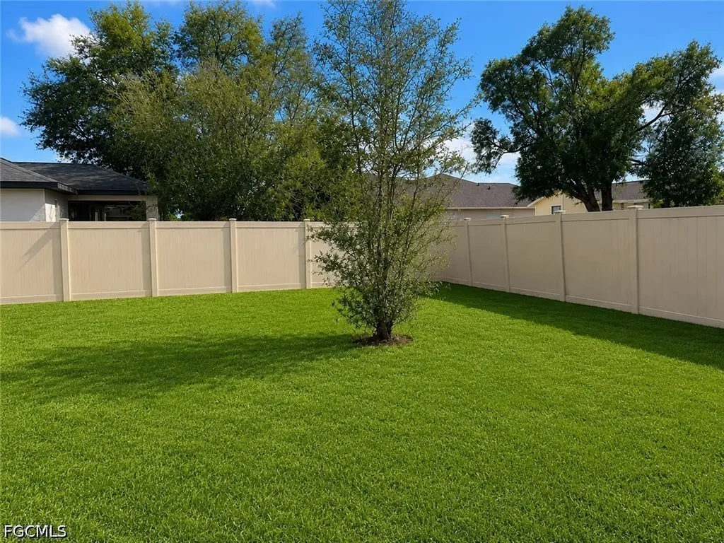 2624 NE 7th Avenue Cape Coral FL 33909