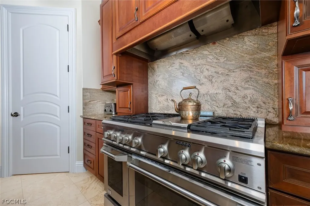 15130 Intracoastal Court Fort Myers FL 33908