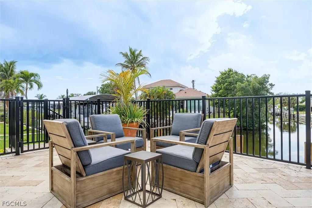 15130 Intracoastal Court Fort Myers FL 33908