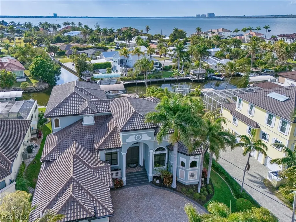 15130 Intracoastal Court Fort Myers FL 33908