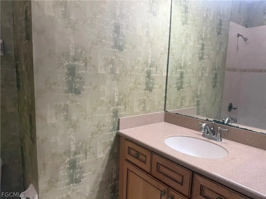 10812 Marble Brook Boulevard Lehigh Acres FL 33936