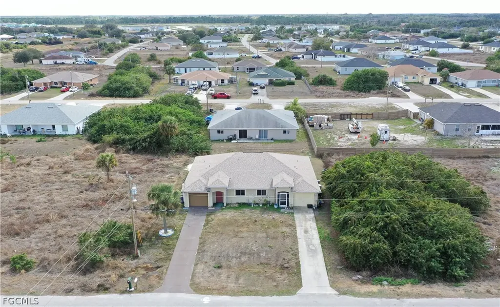 334/336 Poplar Street Lehigh Acres FL 33974