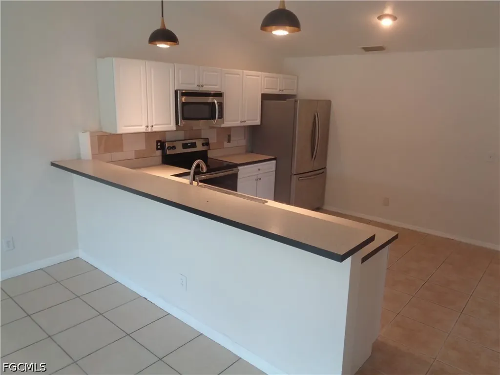 334/336 Poplar Street Lehigh Acres FL 33974