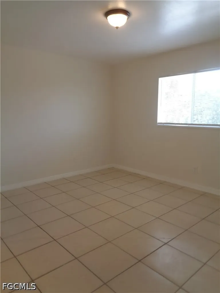 334/336 Poplar Street Lehigh Acres FL 33974