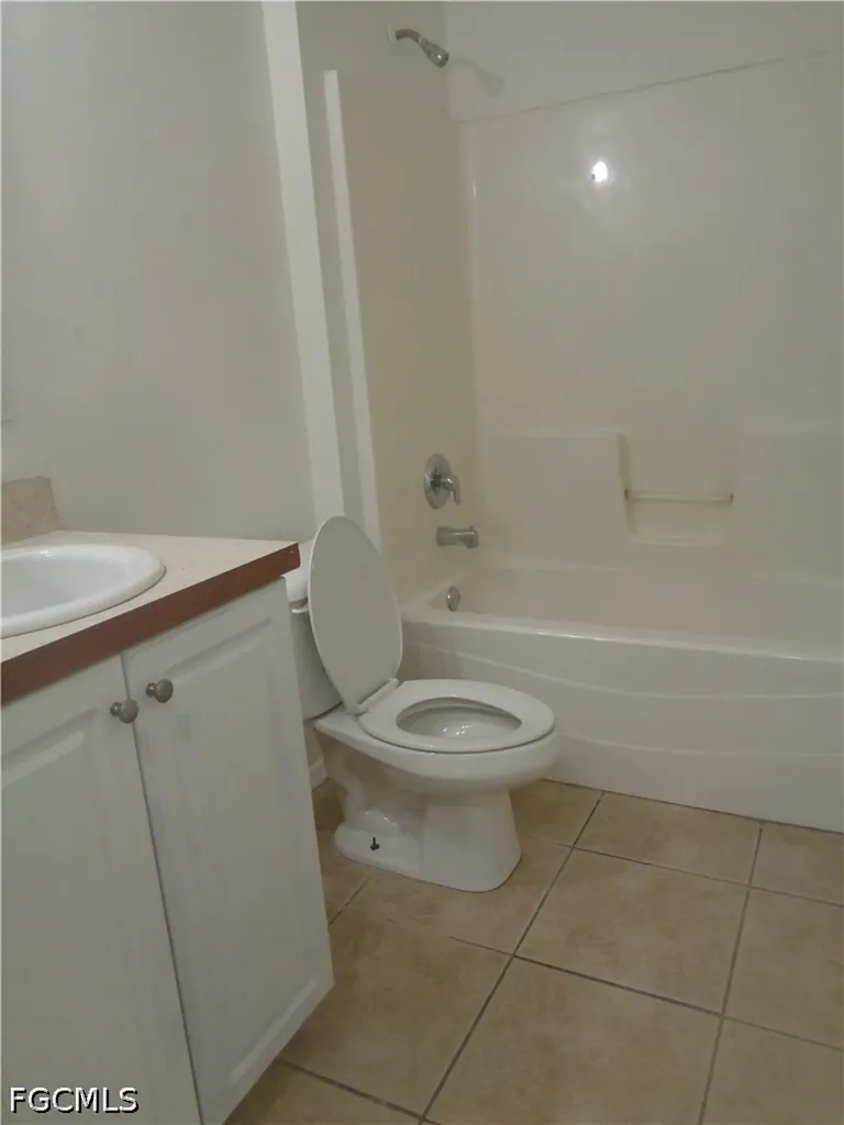 334/336 Poplar Street Lehigh Acres FL 33974