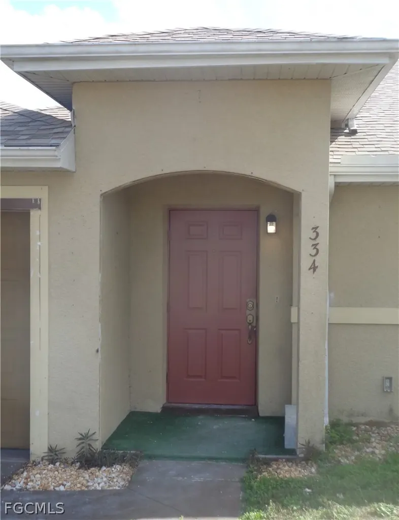 334/336 Poplar Street Lehigh Acres FL 33974