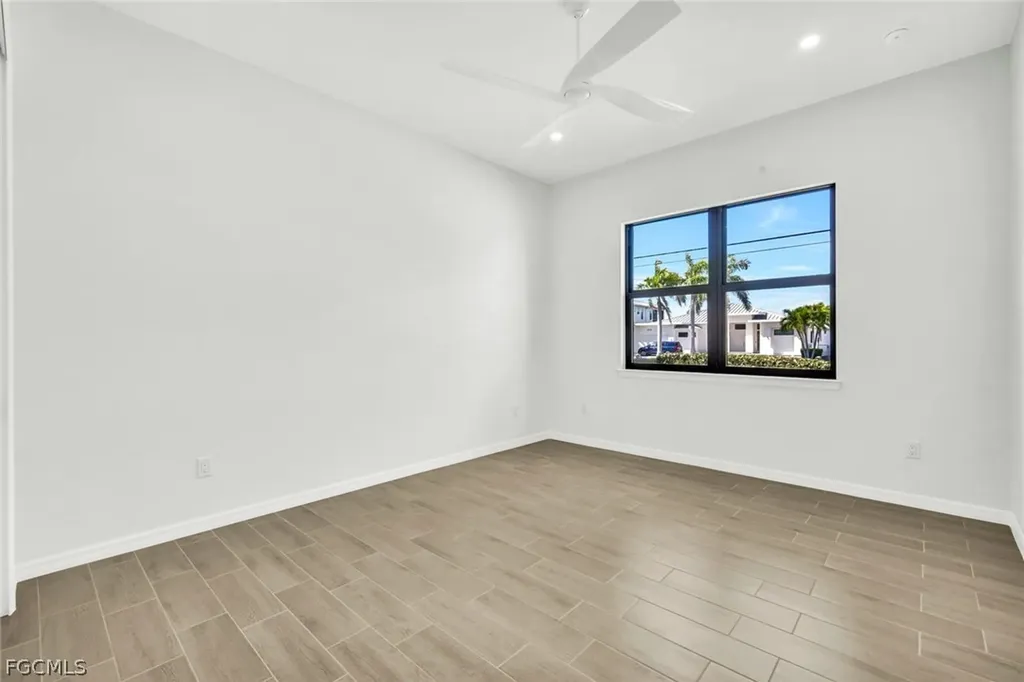 5011 Pelican Boulevard Cape Coral FL 33914