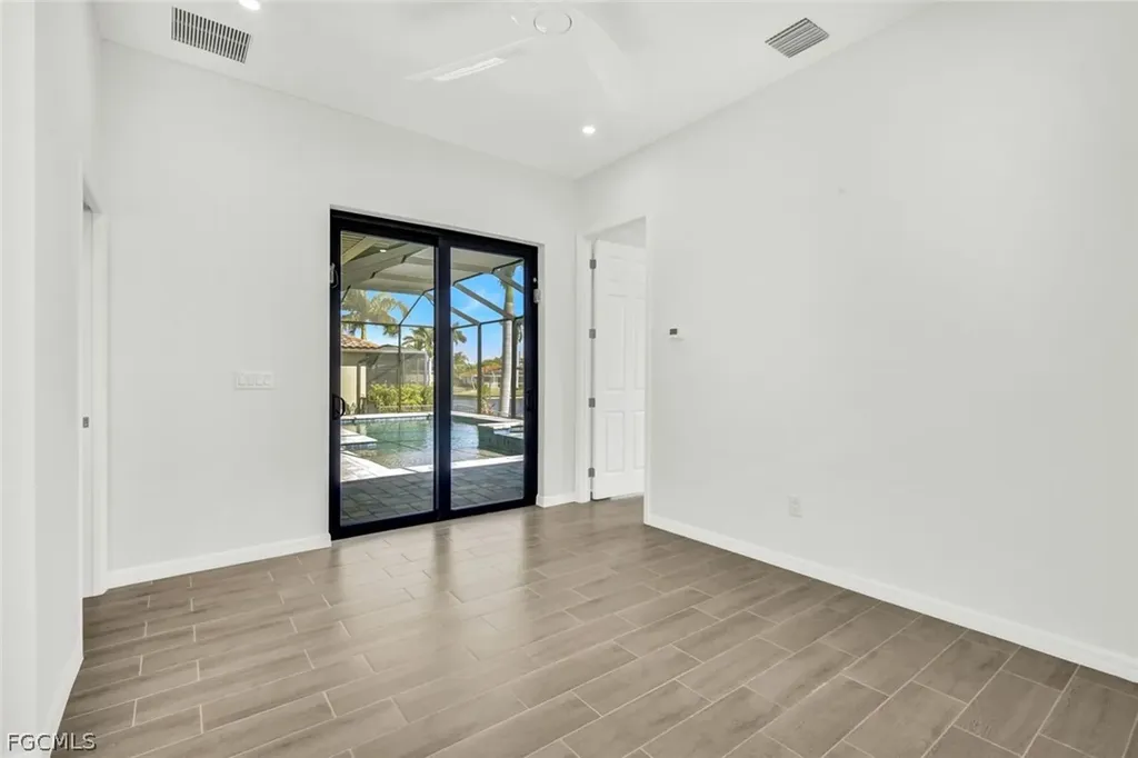 5011 Pelican Boulevard Cape Coral FL 33914