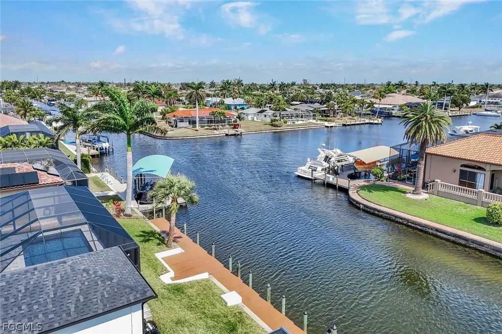 5011 Pelican Boulevard Cape Coral FL 33914