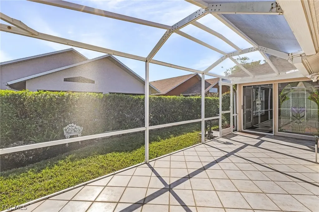 9439 Palm Island Circle North Fort Myers FL 33903