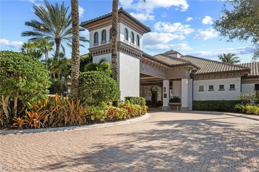 6645 Alden Woods Circle Naples FL 34113
