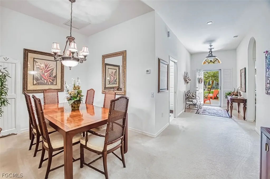 9710 Las Casas Drive Fort Myers FL 33919