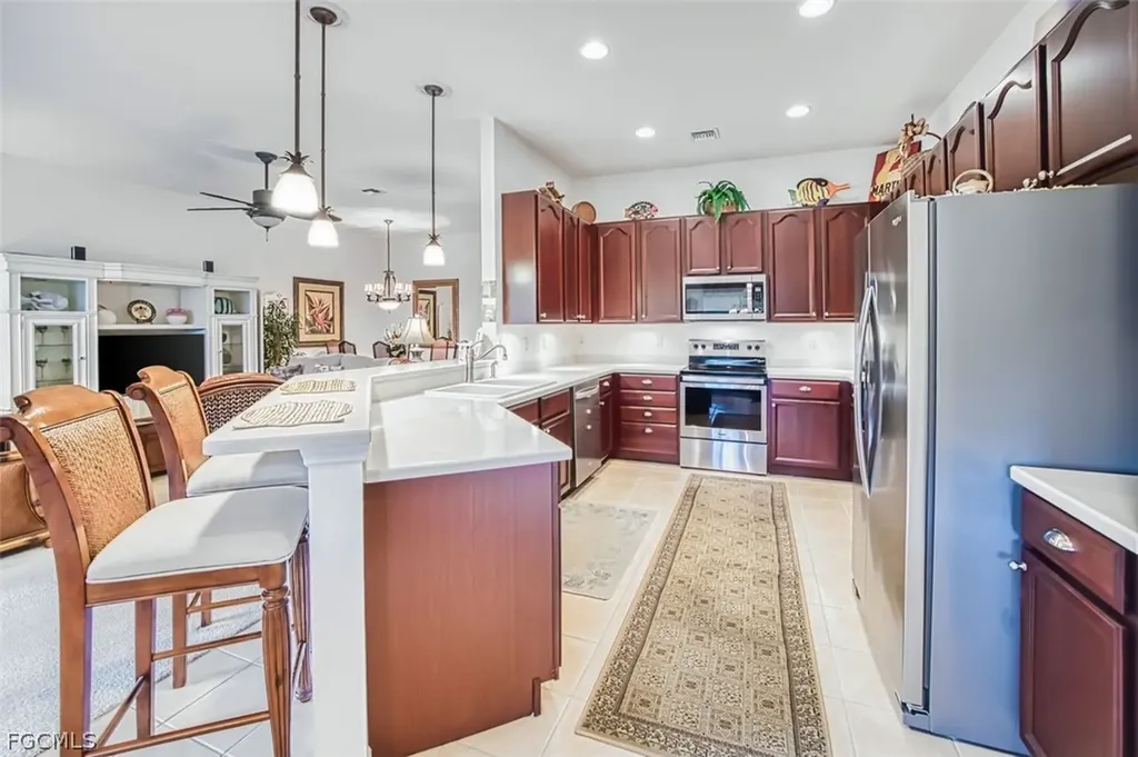 9710 Las Casas Drive Fort Myers FL 33919