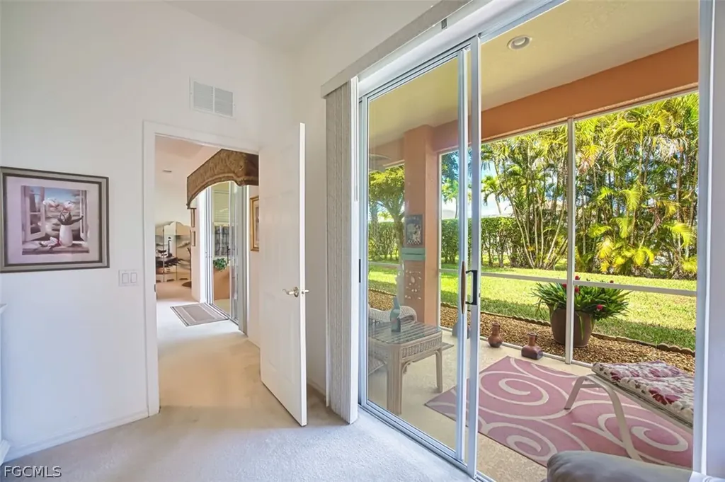 9710 Las Casas Drive Fort Myers FL 33919