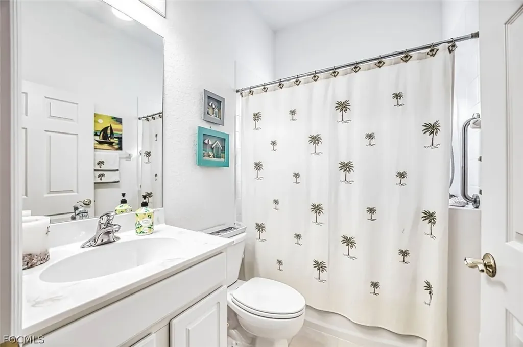 9710 Las Casas Drive Fort Myers FL 33919