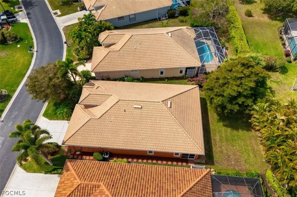 9710 Las Casas Drive Fort Myers FL 33919