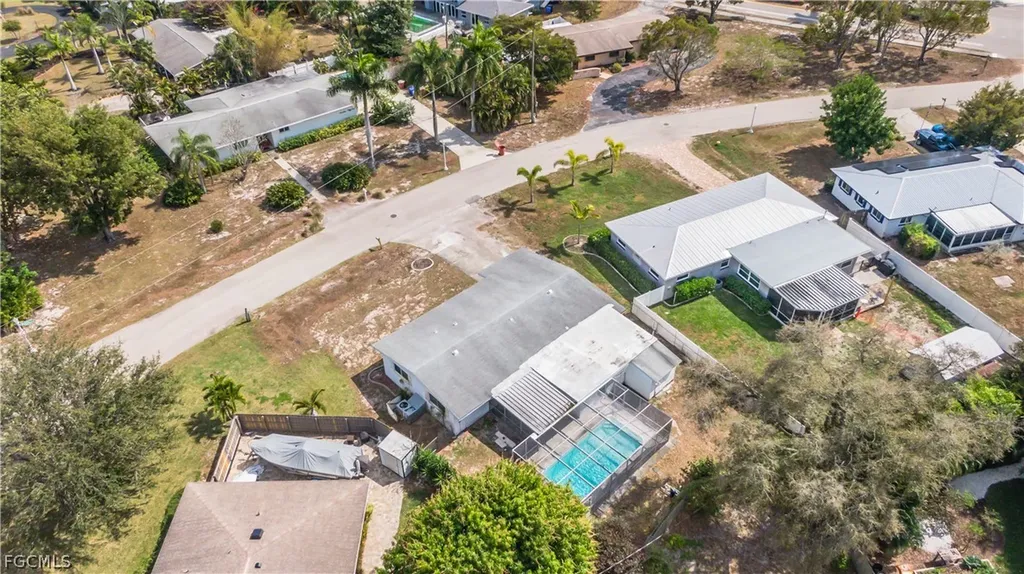 1758 Woodlawn Avenue Fort Myers FL 33901