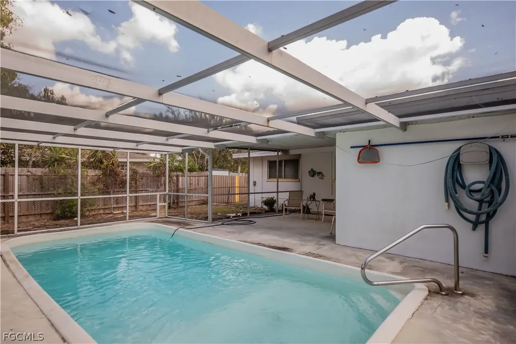 1758 Woodlawn Avenue Fort Myers FL 33901
