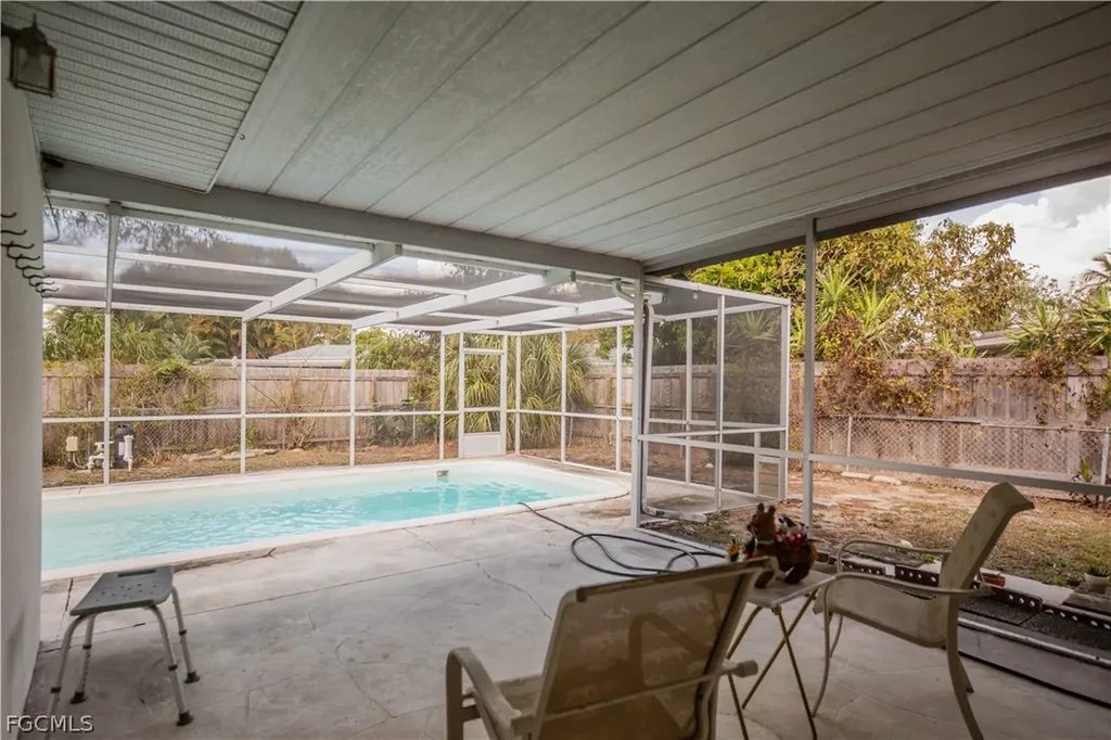 1758 Woodlawn Avenue Fort Myers FL 33901