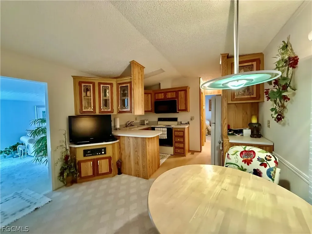565 Cattleya Refuge Naples FL 34114