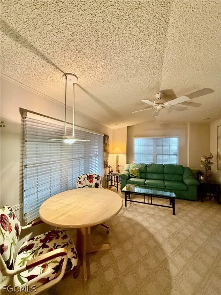 565 Cattleya Refuge Naples FL 34114