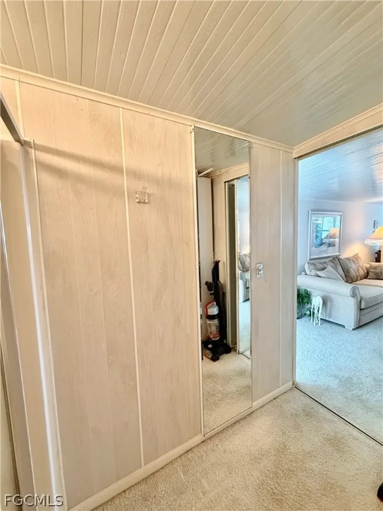 565 Cattleya Refuge Naples FL 34114