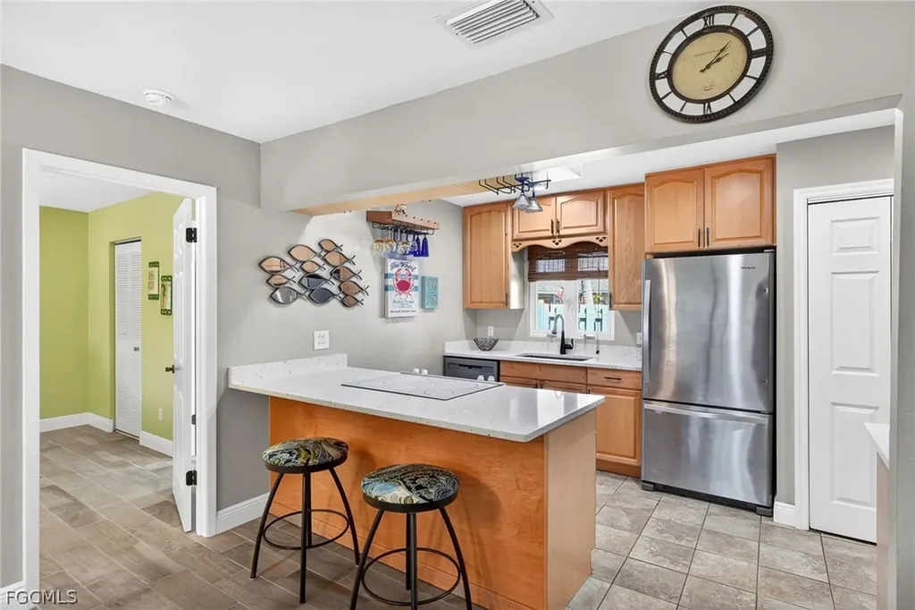 4257 Island Circle Fort Myers FL 33919