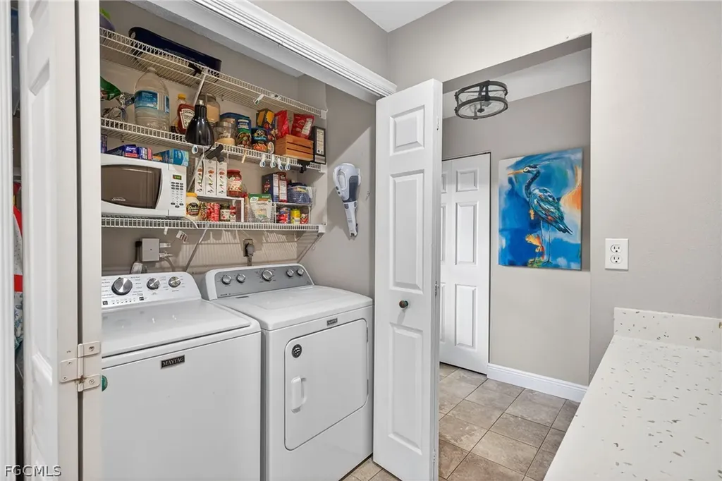4257 Island Circle Fort Myers FL 33919