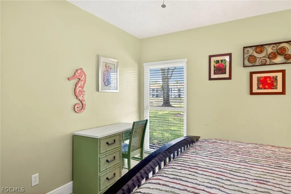 4257 Island Circle Fort Myers FL 33919