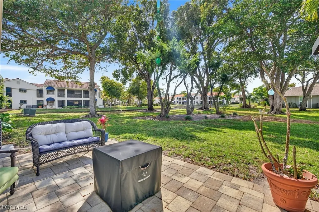 4257 Island Circle Fort Myers FL 33919