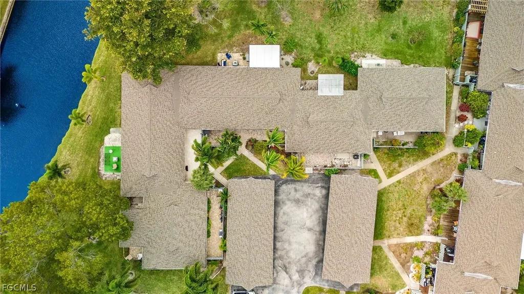4257 Island Circle Fort Myers FL 33919