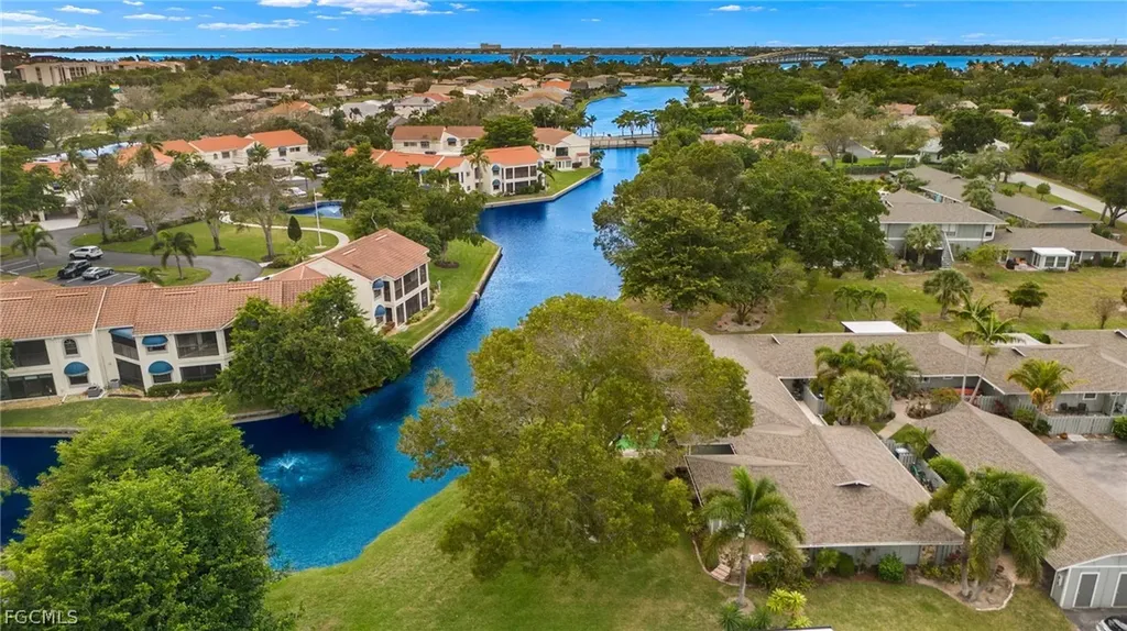 4257 Island Circle Fort Myers FL 33919