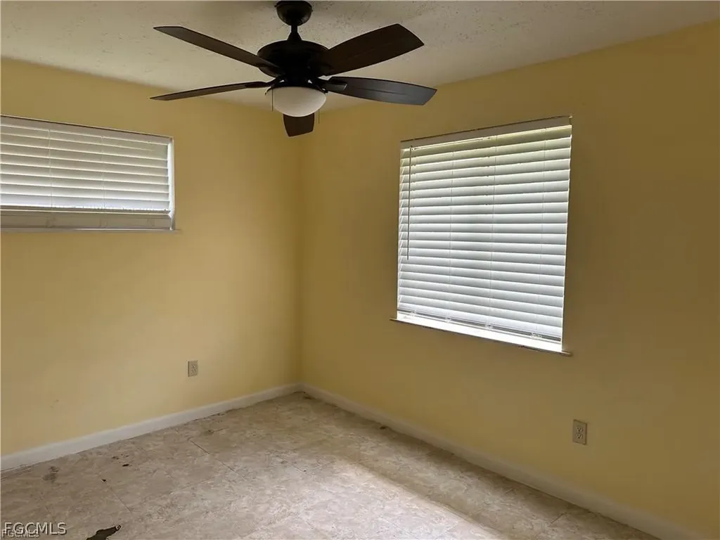 8 Roanoke Drive Fort Myers FL 33905