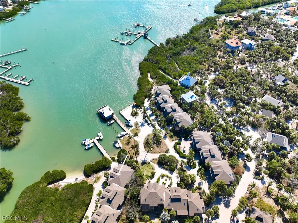 370 Townhouse Lane Upper Captiva FL 33924