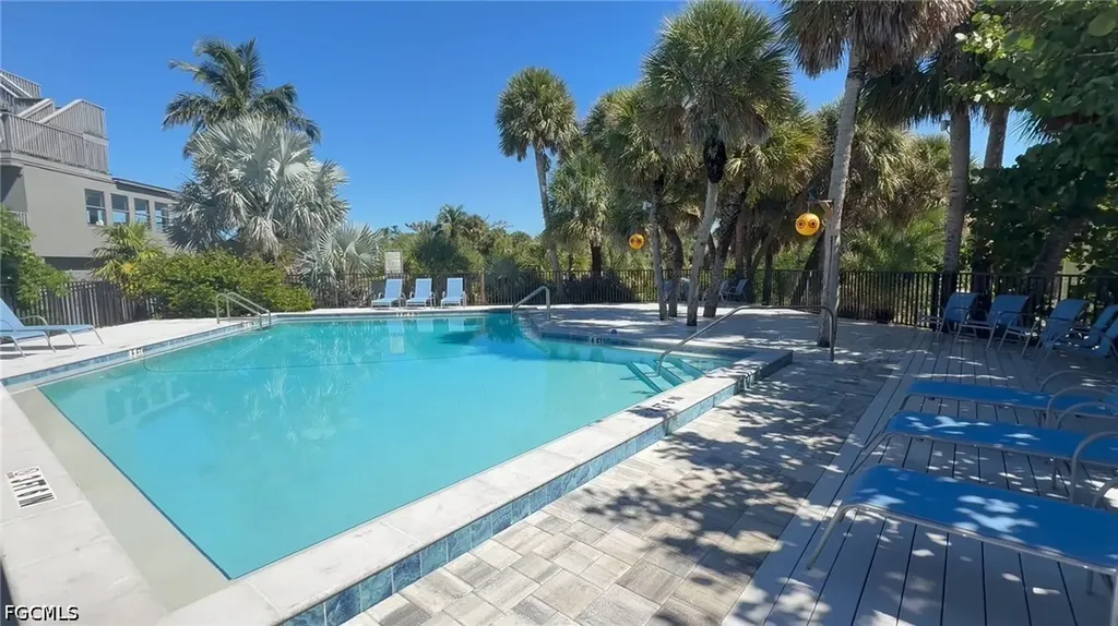 370 Townhouse Lane Upper Captiva FL 33924