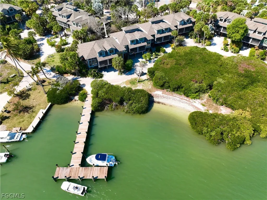 370 Townhouse Lane Upper Captiva FL 33924