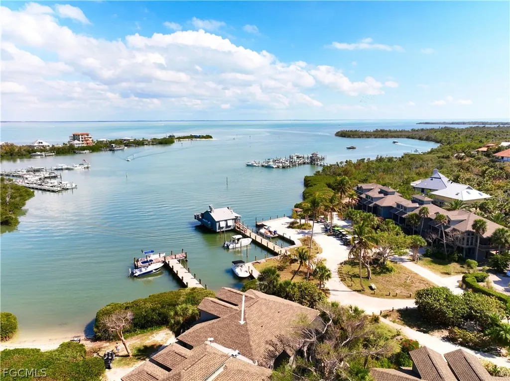 370 Townhouse Lane Upper Captiva FL 33924