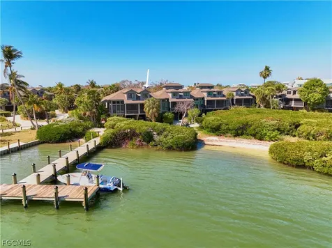 370 Townhouse Lane Upper Captiva FL 33924