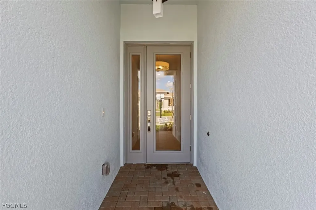 14005 Aldersgate Avenue Fort Myers FL 33905