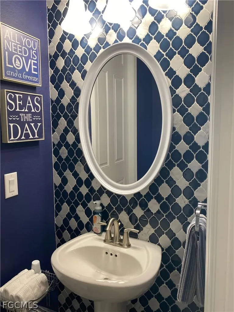 3000 Celadas Court Fort Myers FL 33905