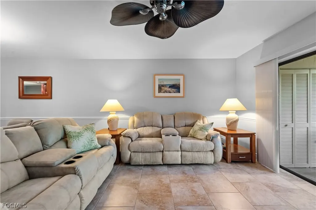 8430 Charter Club Circle Fort Myers FL 33919