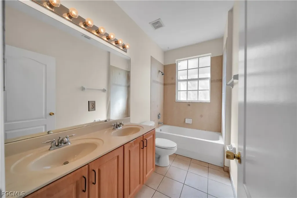 7020 Ambrosia Lane Naples FL 34119